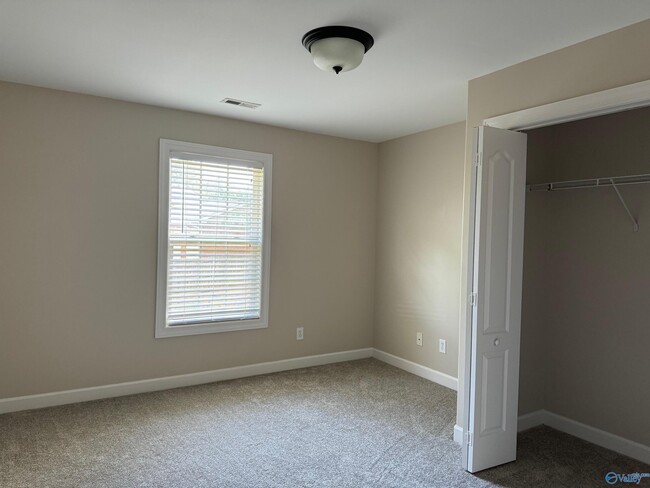 Building Photo - 7015 Windscape Dr NW