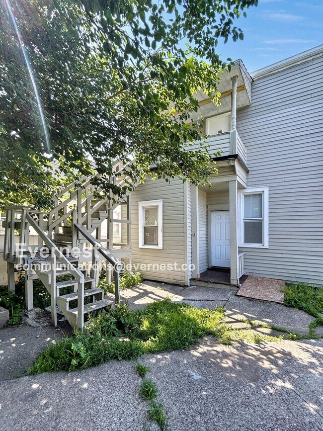 Building Photo - 3404 Walton Ave