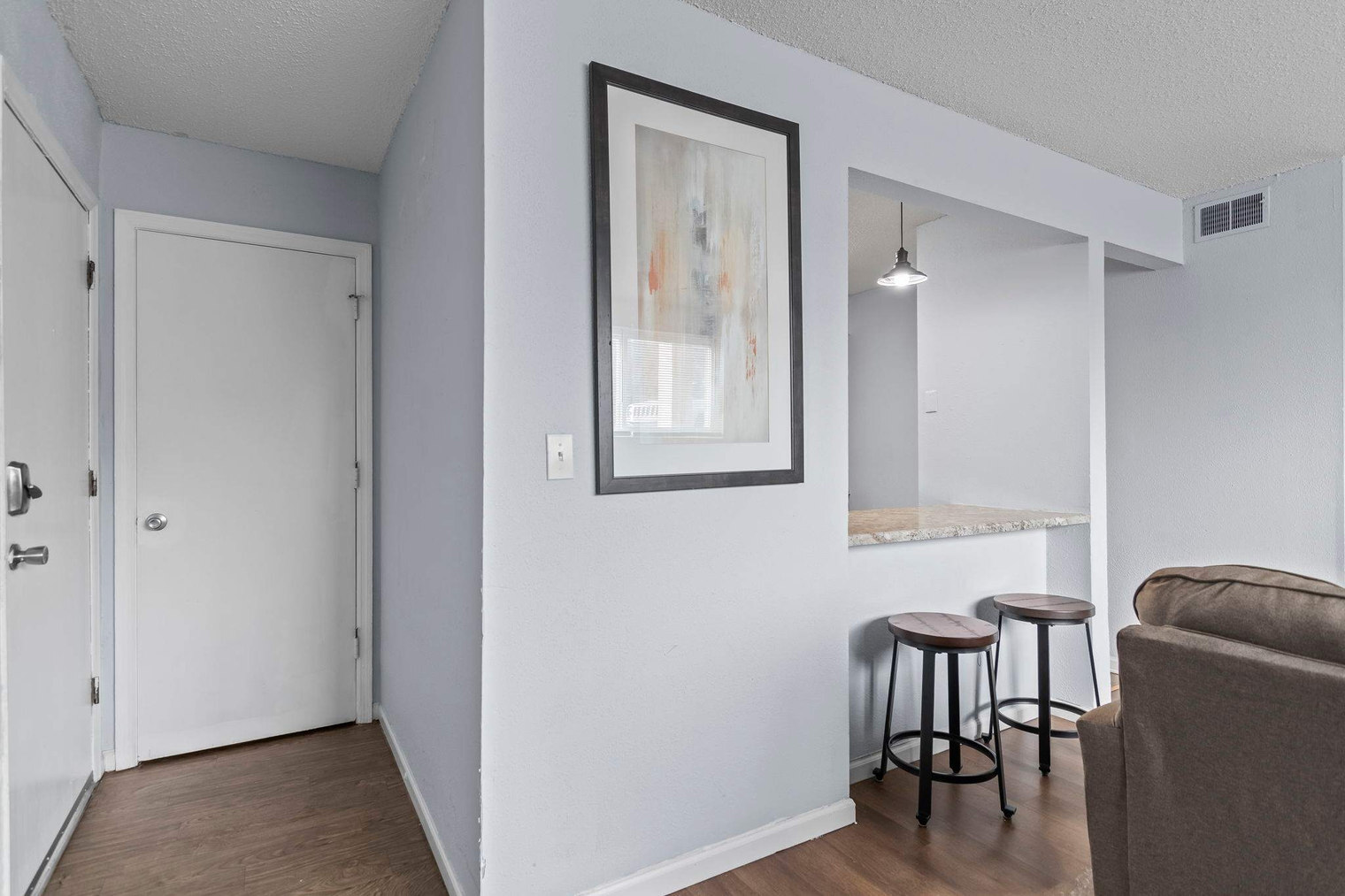 Building Photo - 2309 Cherry Hills Dr