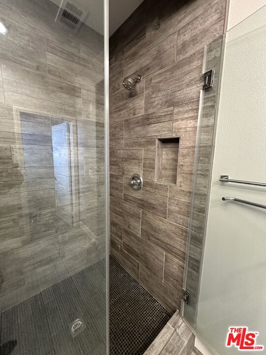 Building Photo - 72 Capricorn