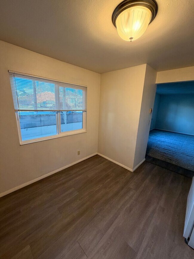 Building Photo - Potter Drive