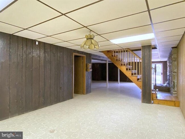 Building Photo - 3300 Upton Rd