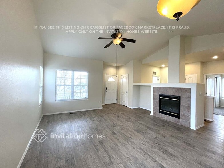 Building Photo - 1044 Lindamood Dr