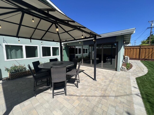 Building Photo - 1180 Pecos Way