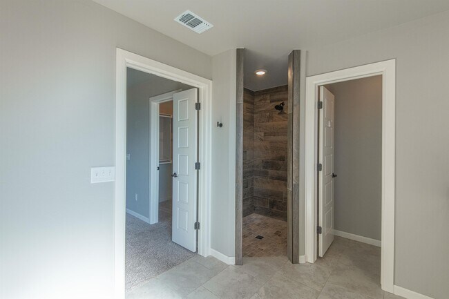 Building Photo - 3317 NW 187th Terrace