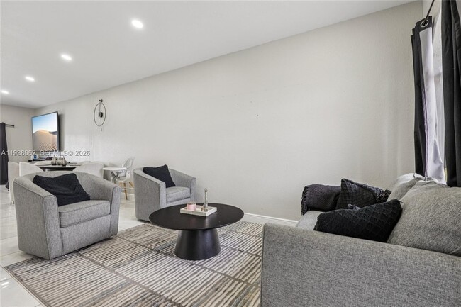 Building Photo - 7754 NW 201st Terrace