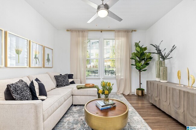 Building Photo - 3090 US-280