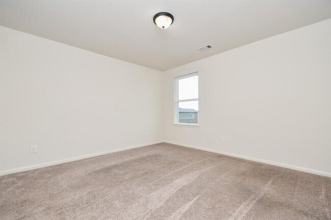 Building Photo - 21022 Echo Manor Dr