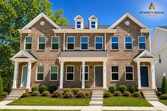 Building Photo - 436 Kinnerton Pl