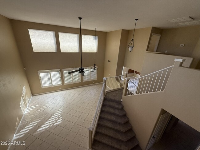 Building Photo - 2917 E Windsong Dr