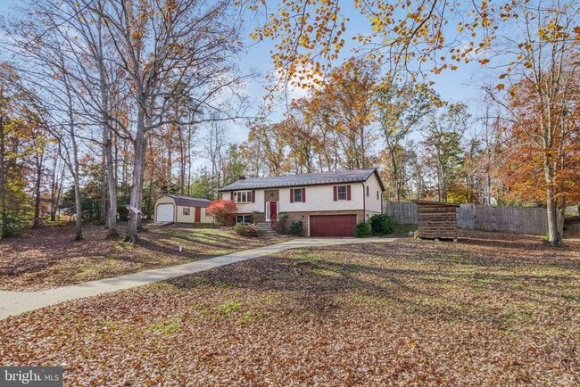 Building Photo - 22397 Armstrong Dr