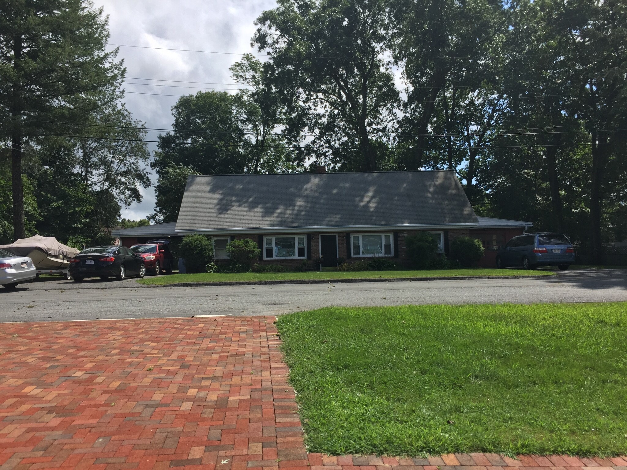 Two family house in beautiful neighborhood - 38 Janet Cir