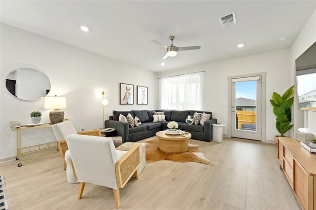 Building Photo - 2300 Ranier Ct