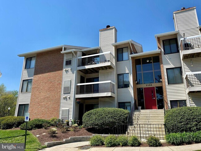 Building Photo - 1121 Castle Harbor Way