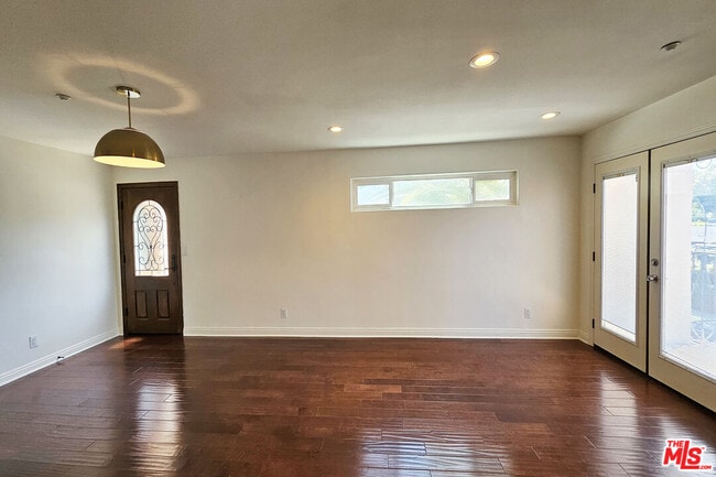 Building Photo - 4220 Fair Ave