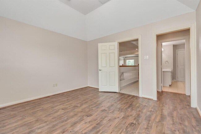 Building Photo - 14207 Jade Cove Dr