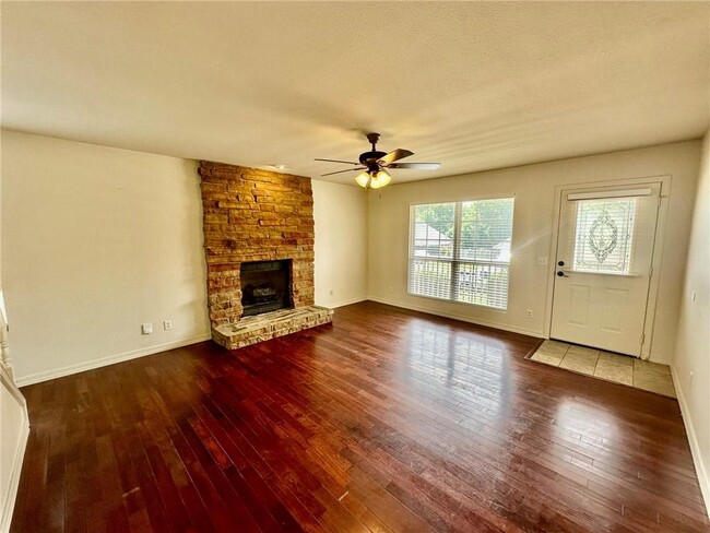 Building Photo - 5217 S 62nd St