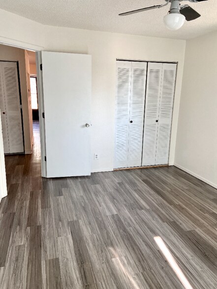 Building Photo - 709 W Cucharras St