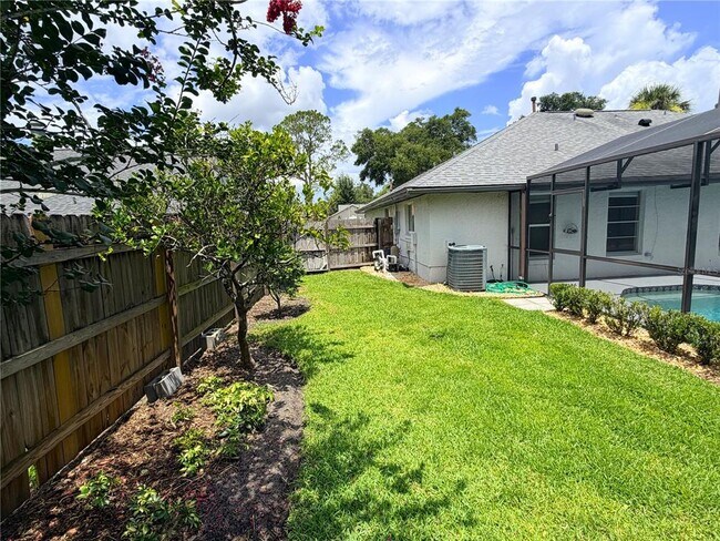 Building Photo - 309 Buttonwood Dr