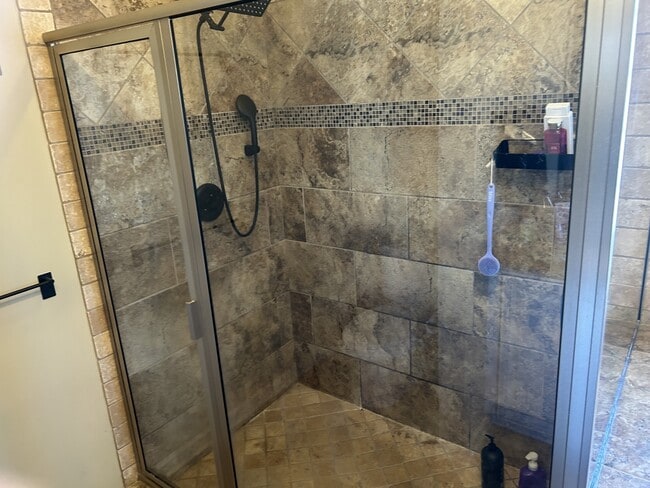 Building Photo - 9017 Autumnbrooke Way