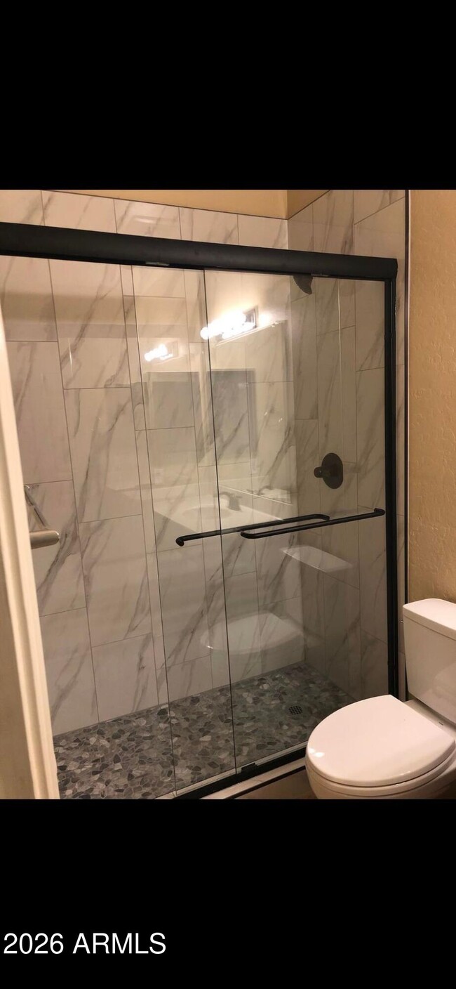 Building Photo - 2365 W Jasper Butte Dr