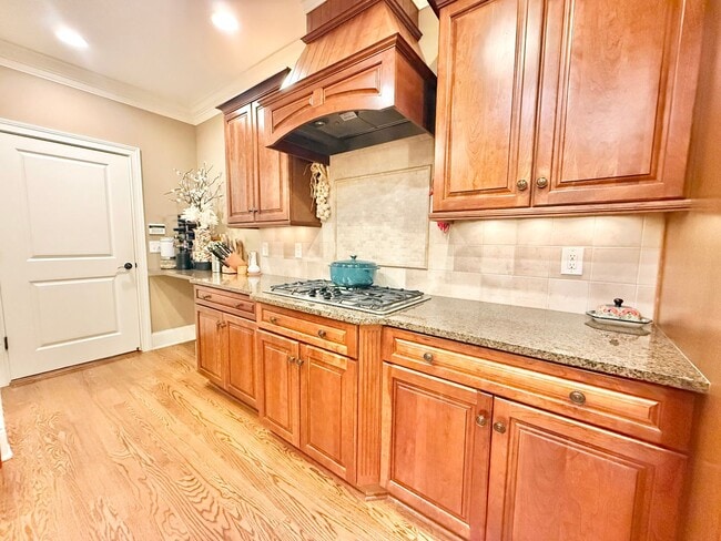 Building Photo - 465 Chapel Grove Ln