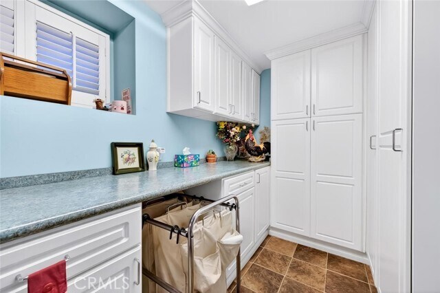 Building Photo - 2896 Terry Rd