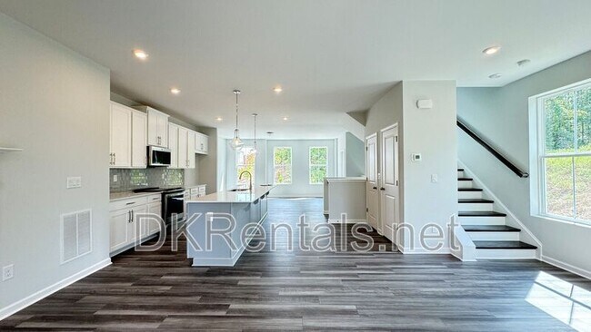 Building Photo - 1479 Creekside Cir NW