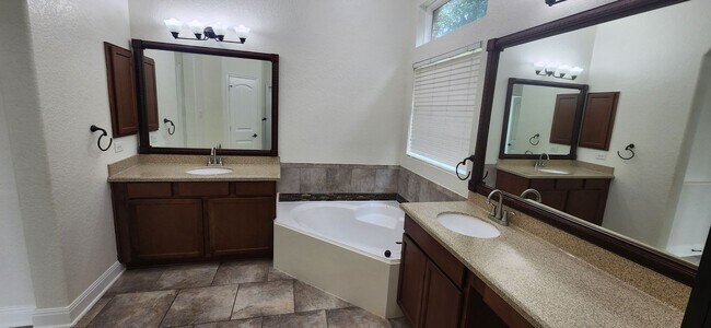Building Photo - The Summit at Alamo Ranch-Gorgeous 5-Bedroom Home