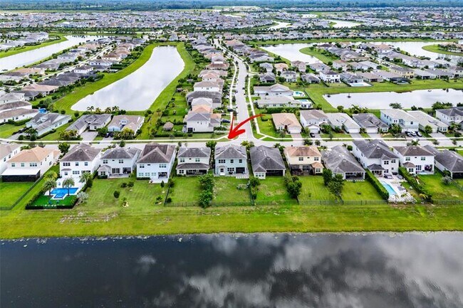 Building Photo - 15406 Goldfinch Cir