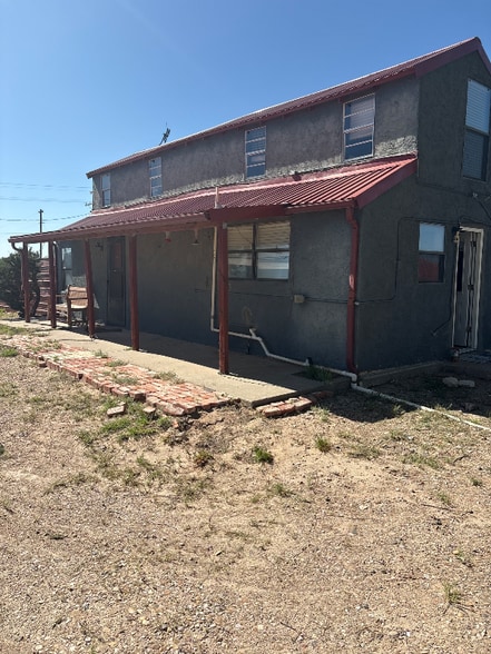 Primary Photo - 585 S Roosevelt Rd U