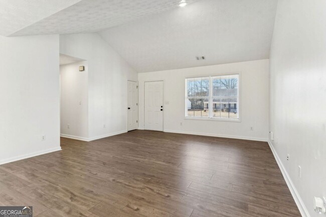 Building Photo - 410 Shenandoah Ct