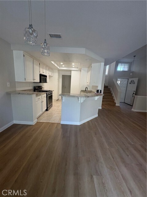 Building Photo - 2211 Carob Way