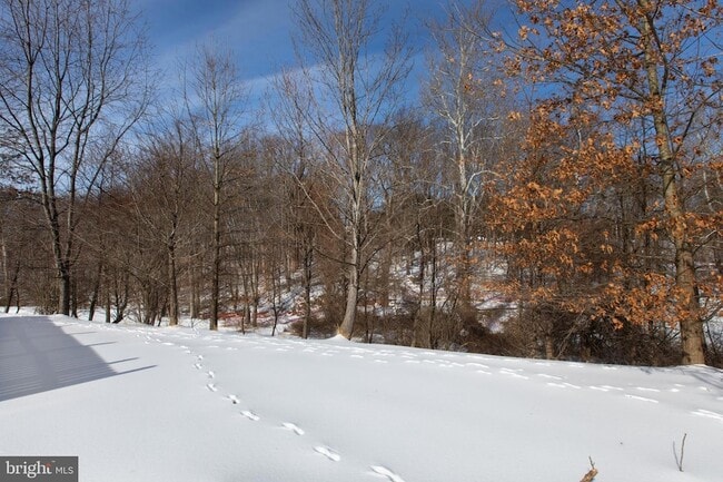 Building Photo - 618 Berwick Ct