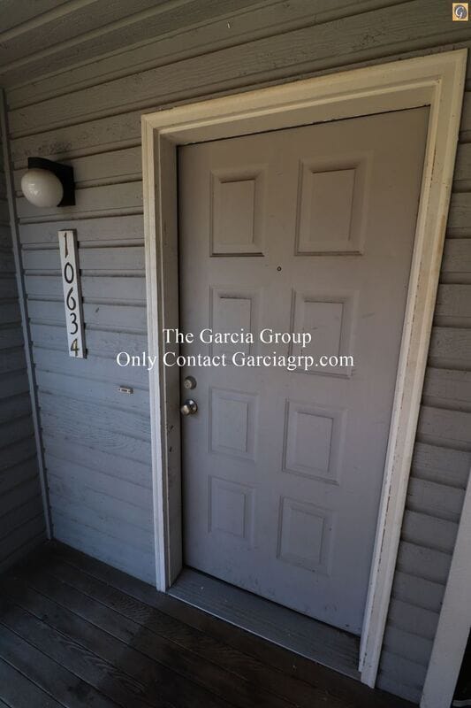 Building Photo - 10634 SW 49th Ave