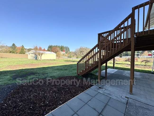 Building Photo - 21965 NW Phillips Rd