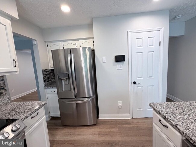 Building Photo - 917 Cypress Point Cir