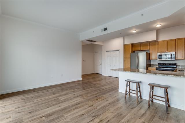 Building Photo - 3225 Turtle Creek Blvd Blvd