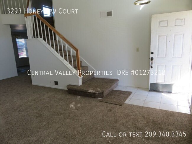 Building Photo - 3293 Honeydew Ct