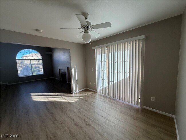 Building Photo - 8425 Blazing Sun Ave