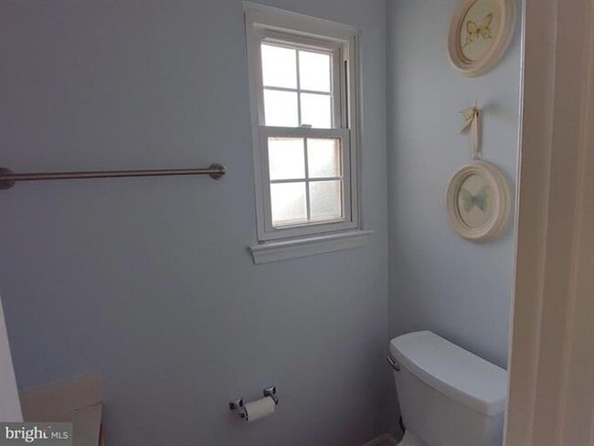 Building Photo - 13533 Ambassador Dr