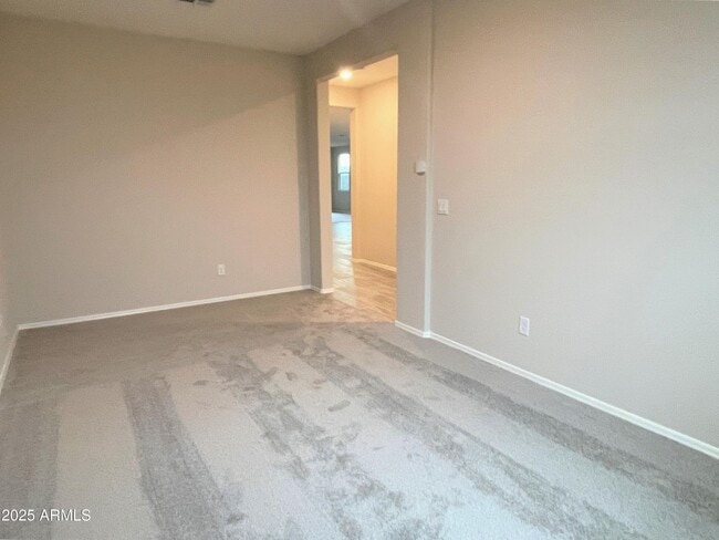 Building Photo - 25112 N 133rd Ave