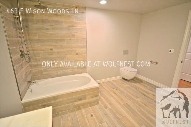 Building Photo - Stunning 6 Bedroom Fort Union Home! No Dep...