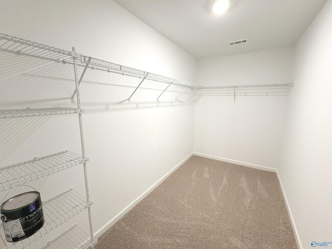 Building Photo - 228 Hibiscus Dr