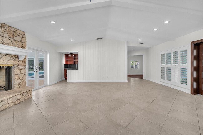 Building Photo - 9121 SW 102nd St