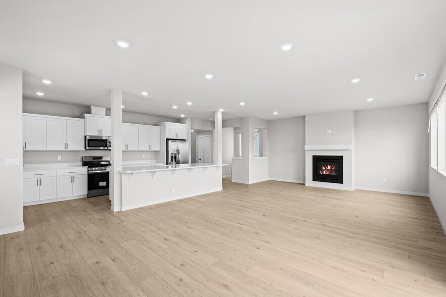 Building Photo - 9225 SW Vermillion Dr