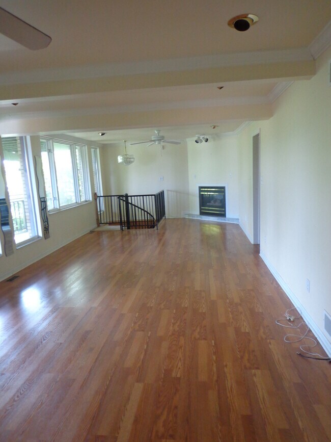 Building Photo - 6 Prospect St