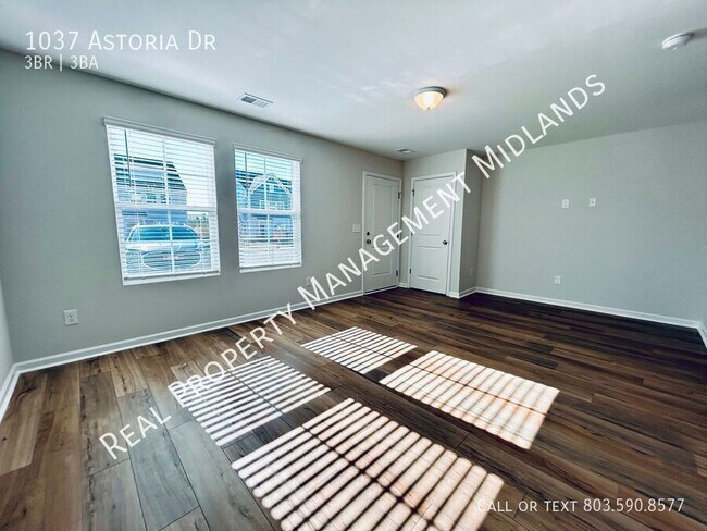 Building Photo - 1037 Astoria Dr