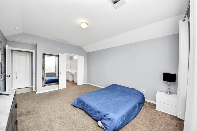 Building Photo - 3714 Tirranna Dr