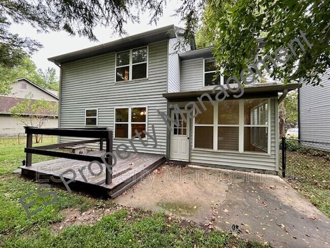 Building Photo - 7580 Sycamore Grove Ct